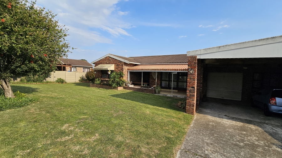 2 Bedroom Property for Sale in Rowallan Park Eastern Cape